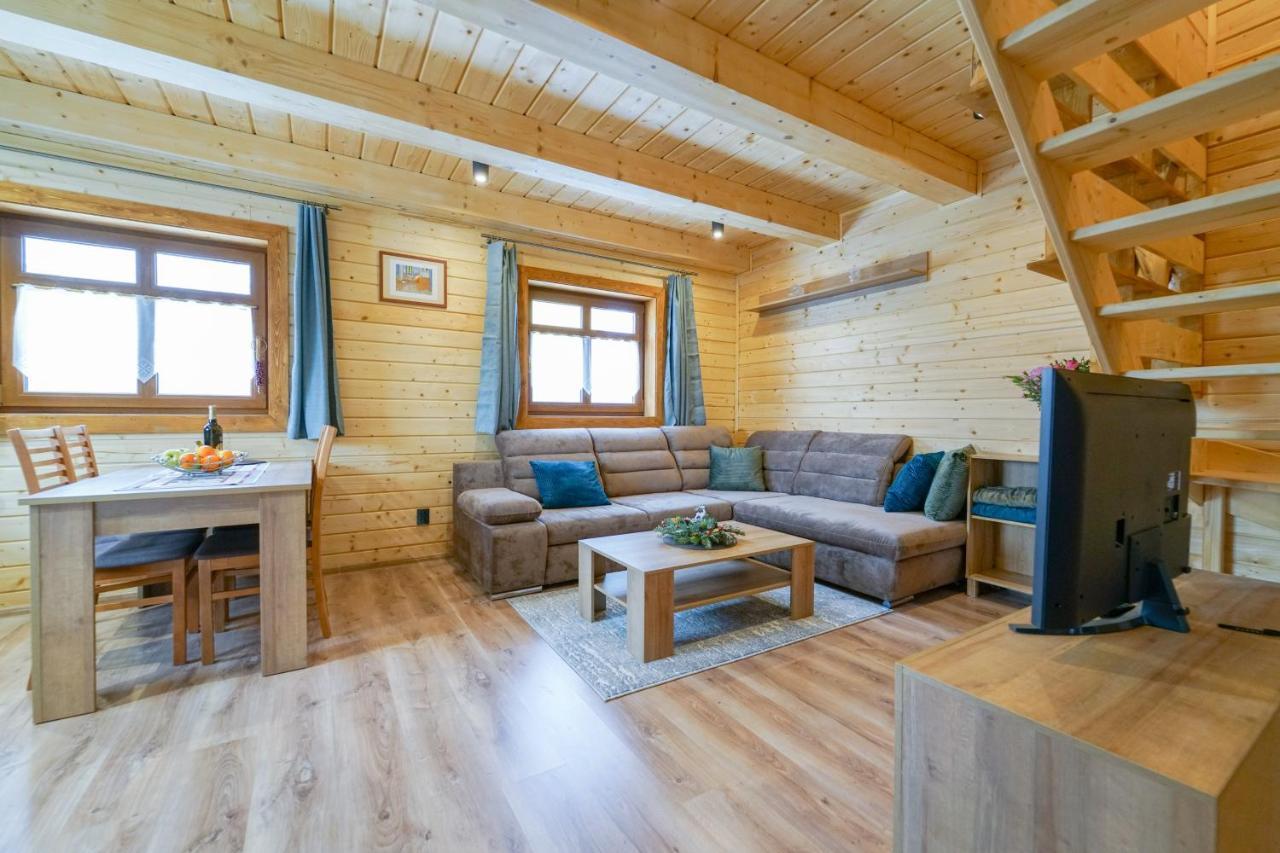 Villa Triti Stará Lesná エクステリア 写真